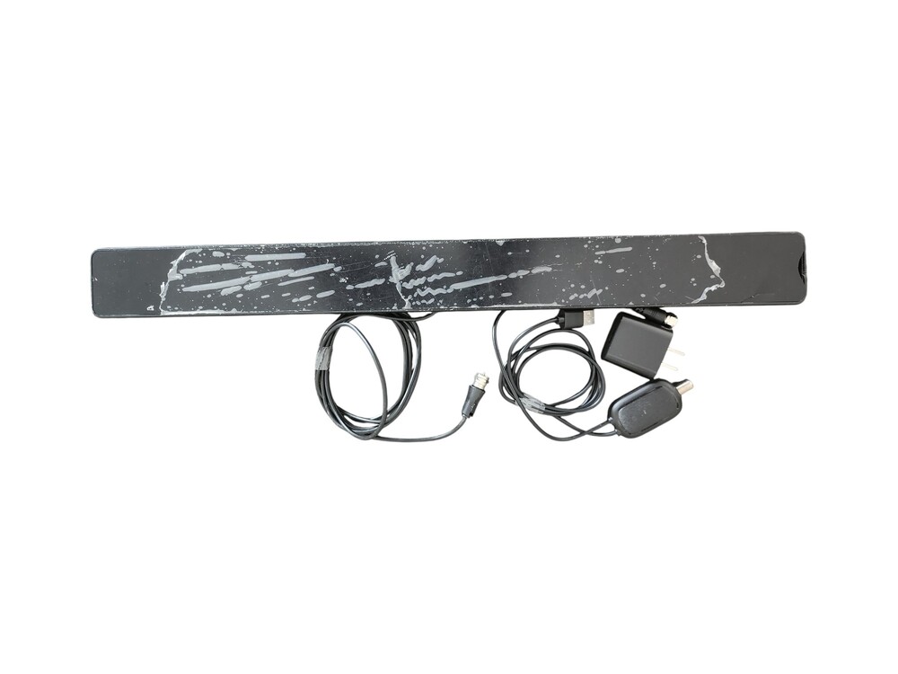 GE Model 34763 Amplified Bar TV Antenna Black Wall Mount AC Powered